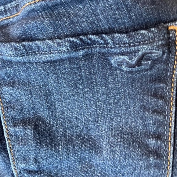 Hollister Low-rise Ripped Medium Wash Jean Leggings - Picture 4 of 5